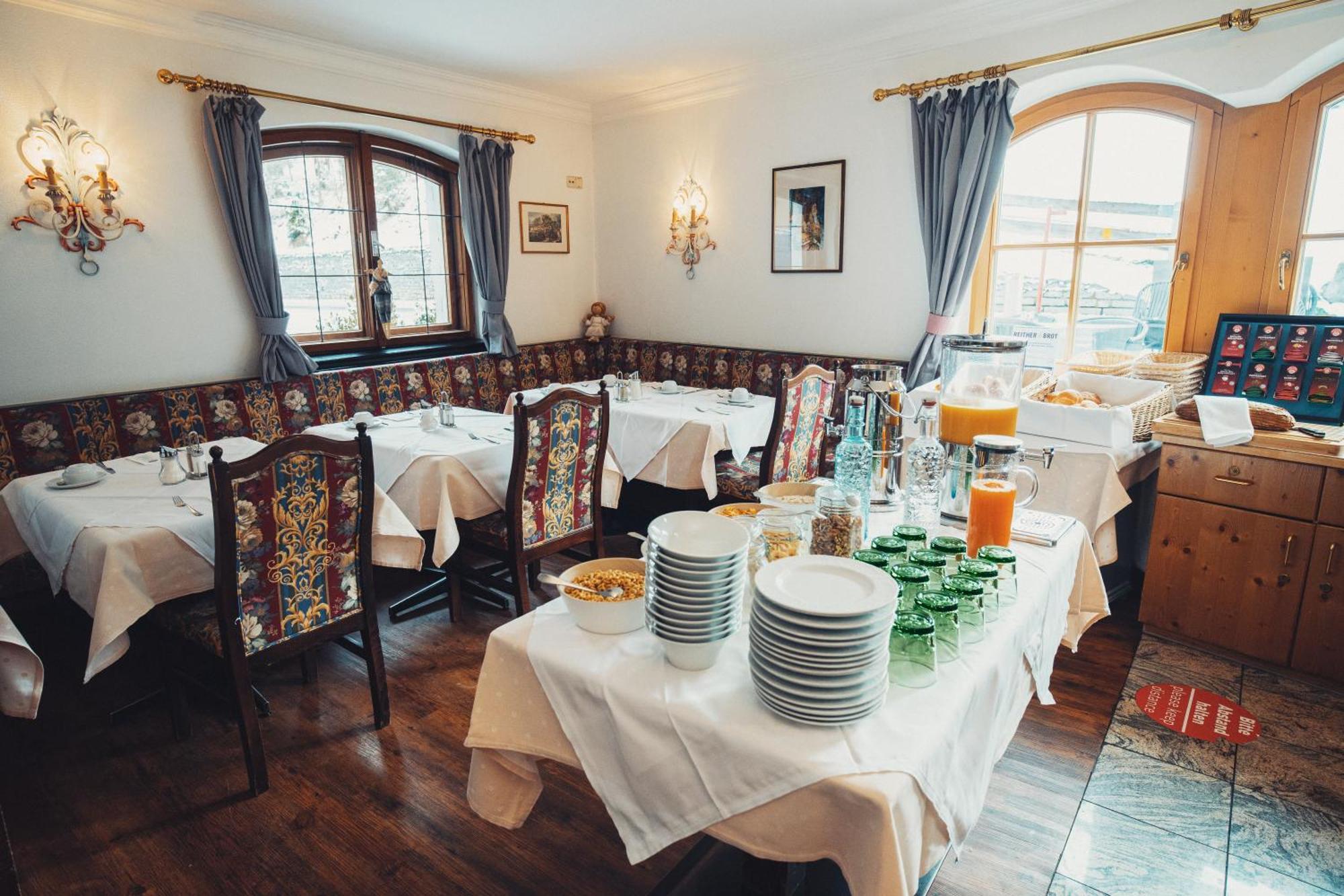 Batzenhaeusl Hotel Зеефелд в Тирол Екстериор снимка